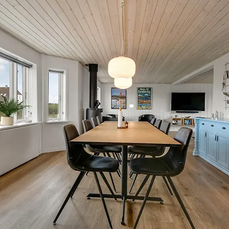 I Vrist - Taet Ved Vesterhavet Sj376 Harboør