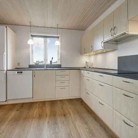 I Vrist - Taet Ved Vesterhavet Sj376 * Harboør
